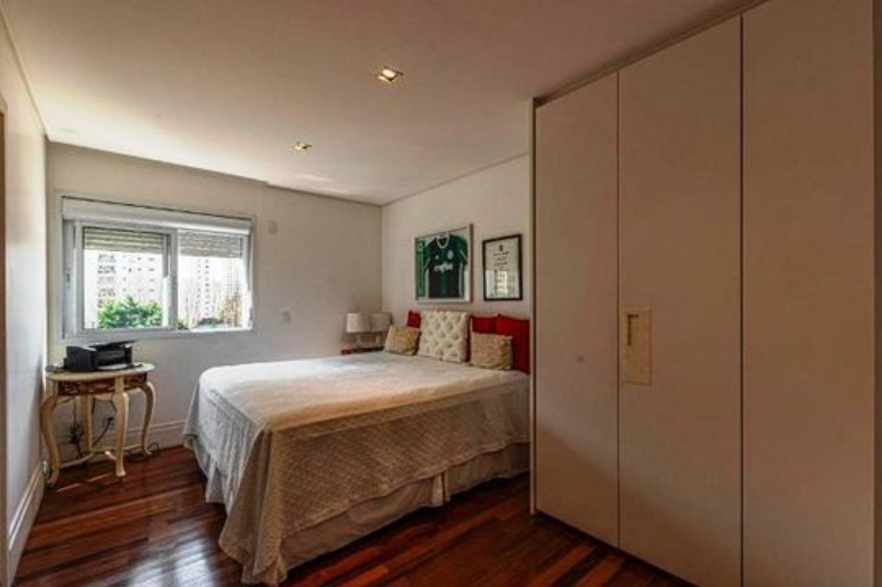 Apartamento, 4 quartos, 250 m² - Foto 12