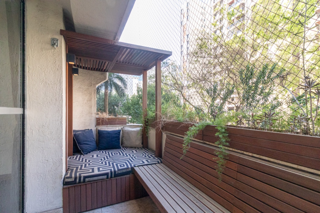Apartamento, 3 quartos, 230 m² - Foto 2