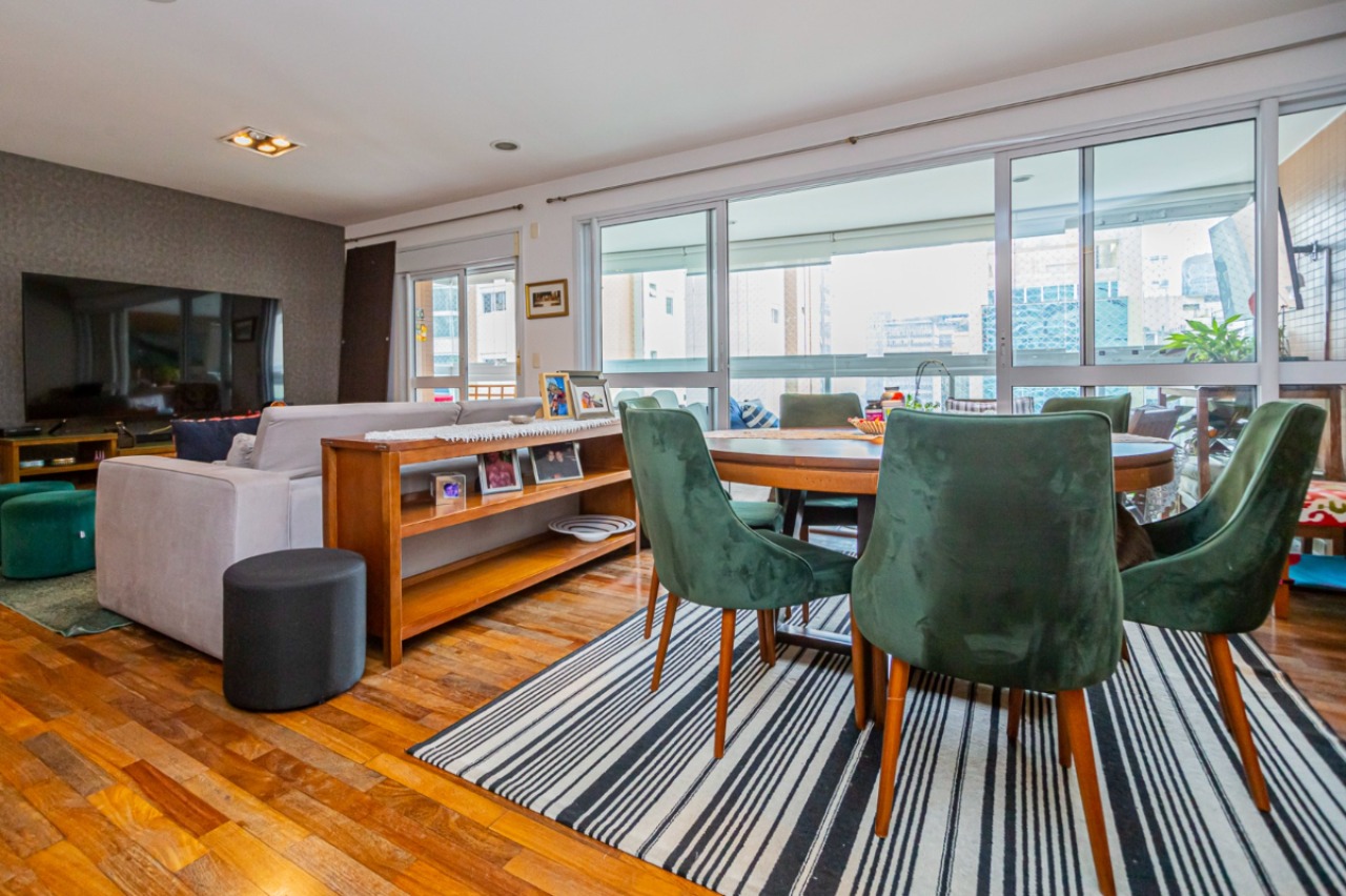 Apartamento, 3 quartos, 130 m² - Foto 1
