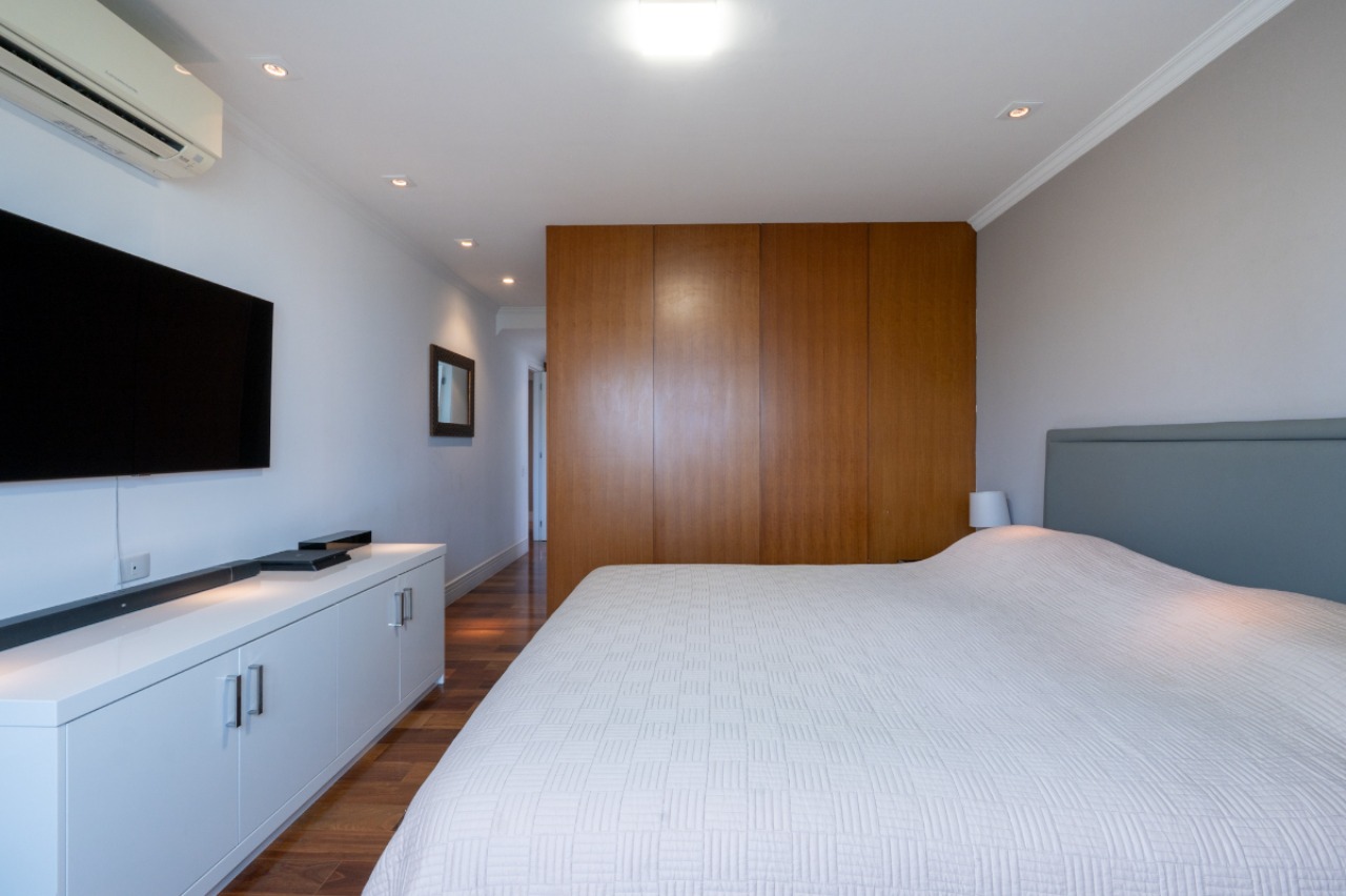 Apartamento, 4 quartos, 200 m² - Foto 10