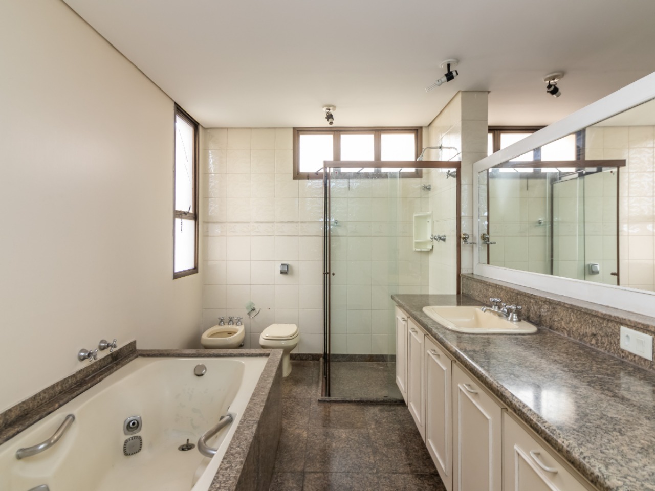 Apartamento, 4 quartos, 400 m² - Foto 31
