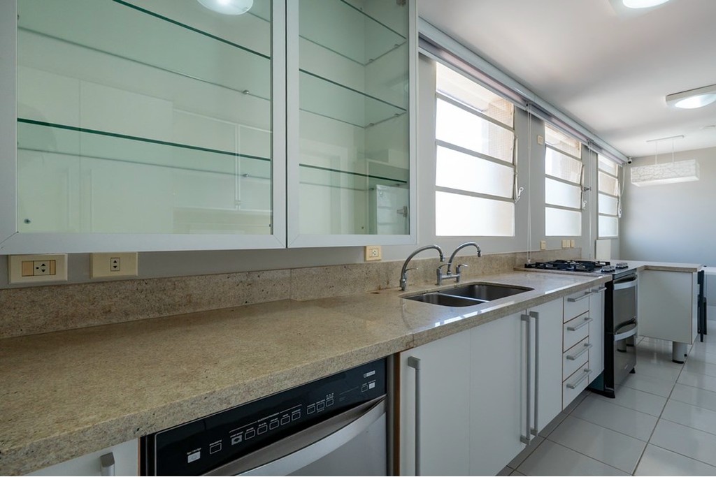 Apartamento, 3 quartos, 241 m² - Foto 15