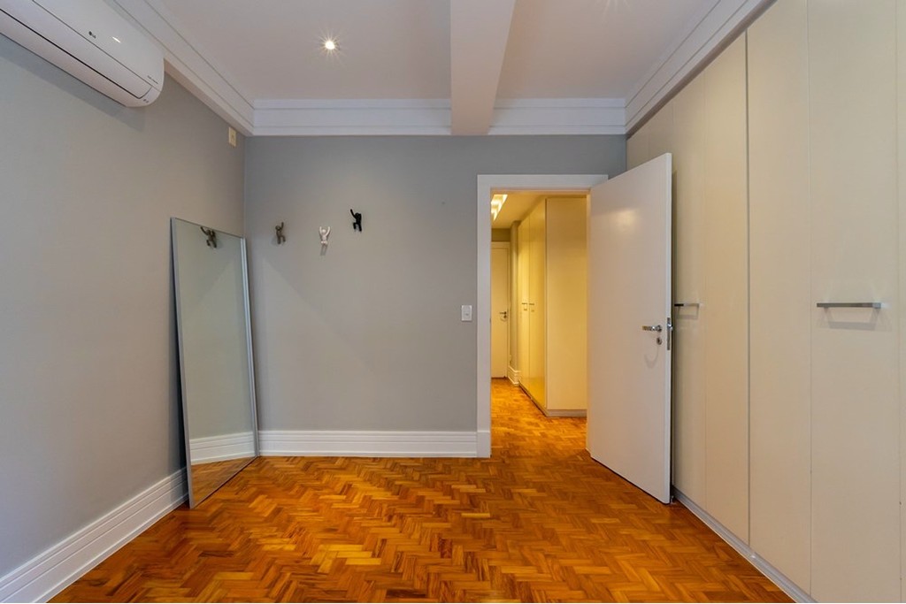 Apartamento, 3 quartos, 241 m² - Foto 4