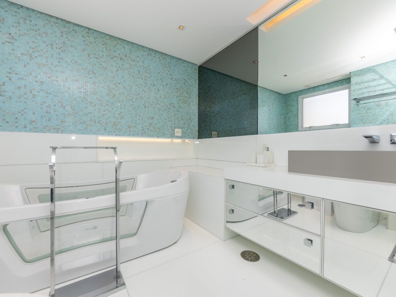 Cobertura, 4 quartos, 310 m² - Foto 23