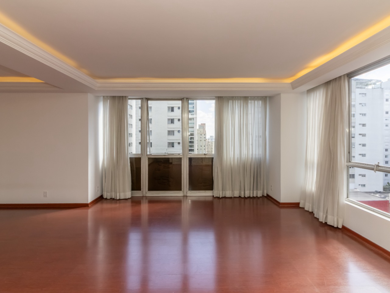 Apartamento, 4 quartos, 200 m² - Foto 2