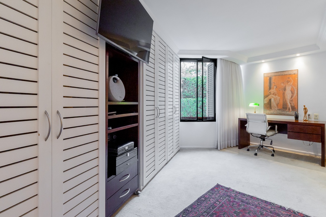 Casa, 4 quartos, 430 m² - Foto 32