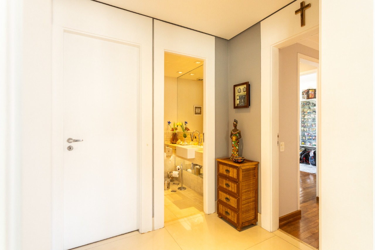 Apartamento, 4 quartos, 180 m² - Foto 32