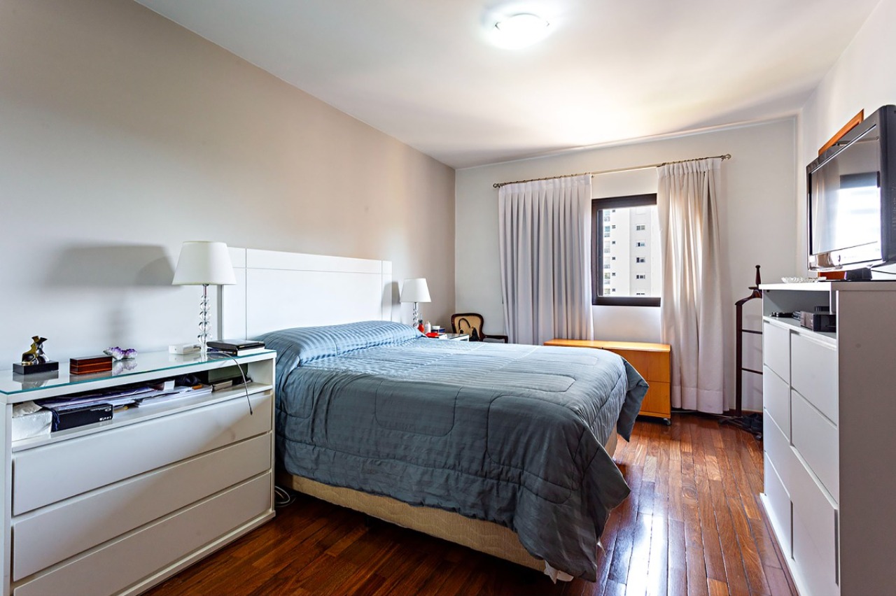 Apartamento, 4 quartos, 200 m² - Foto 15