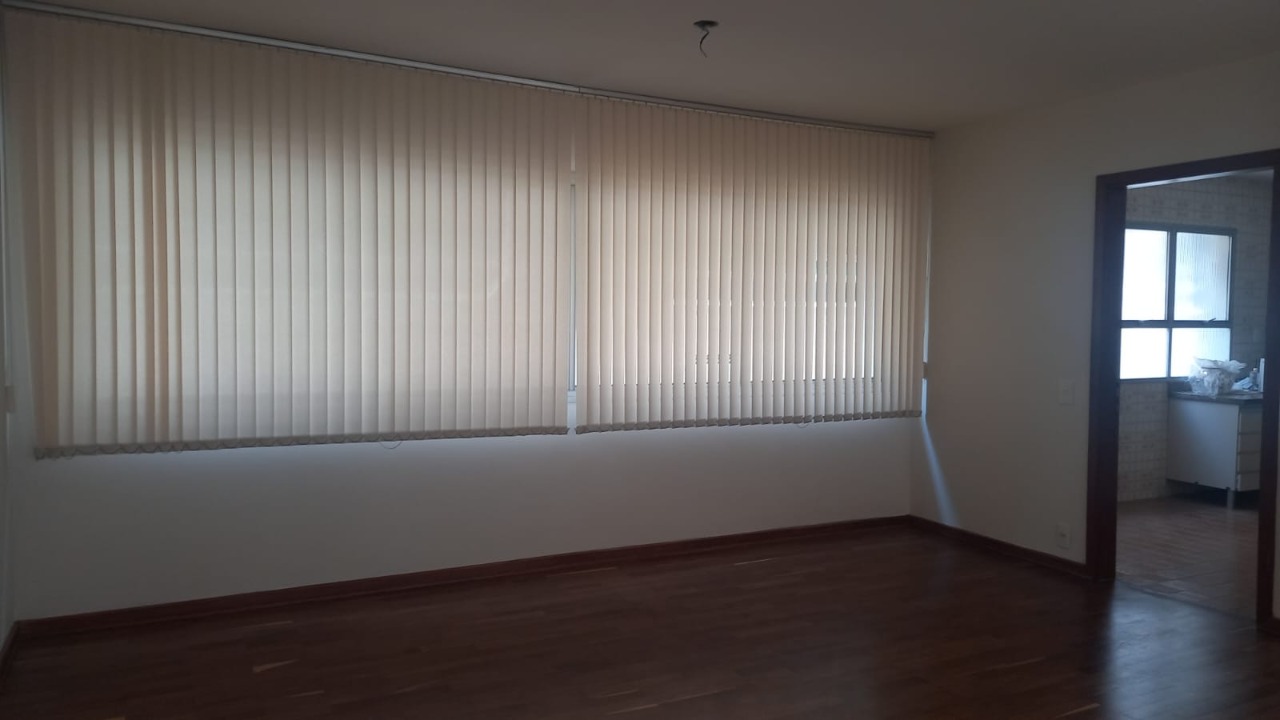 Apartamento, 3 quartos, 130 m² - Foto 1