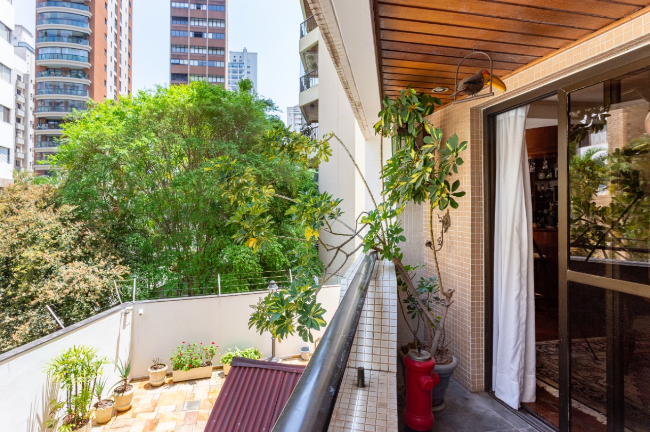 Apartamento, 3 quartos, 141 m² - Foto 3