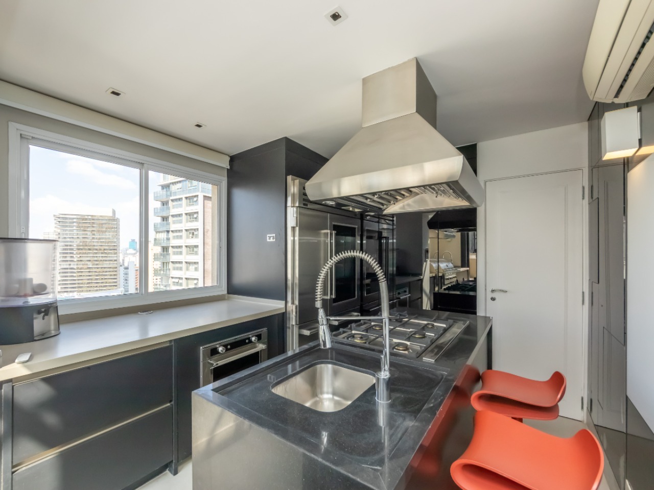 Cobertura, 4 quartos, 310 m² - Foto 5
