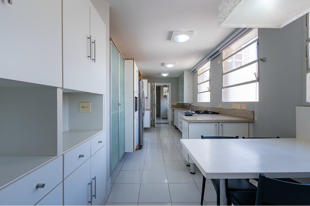 Apartamento, 3 quartos, 241 m² - Foto 14