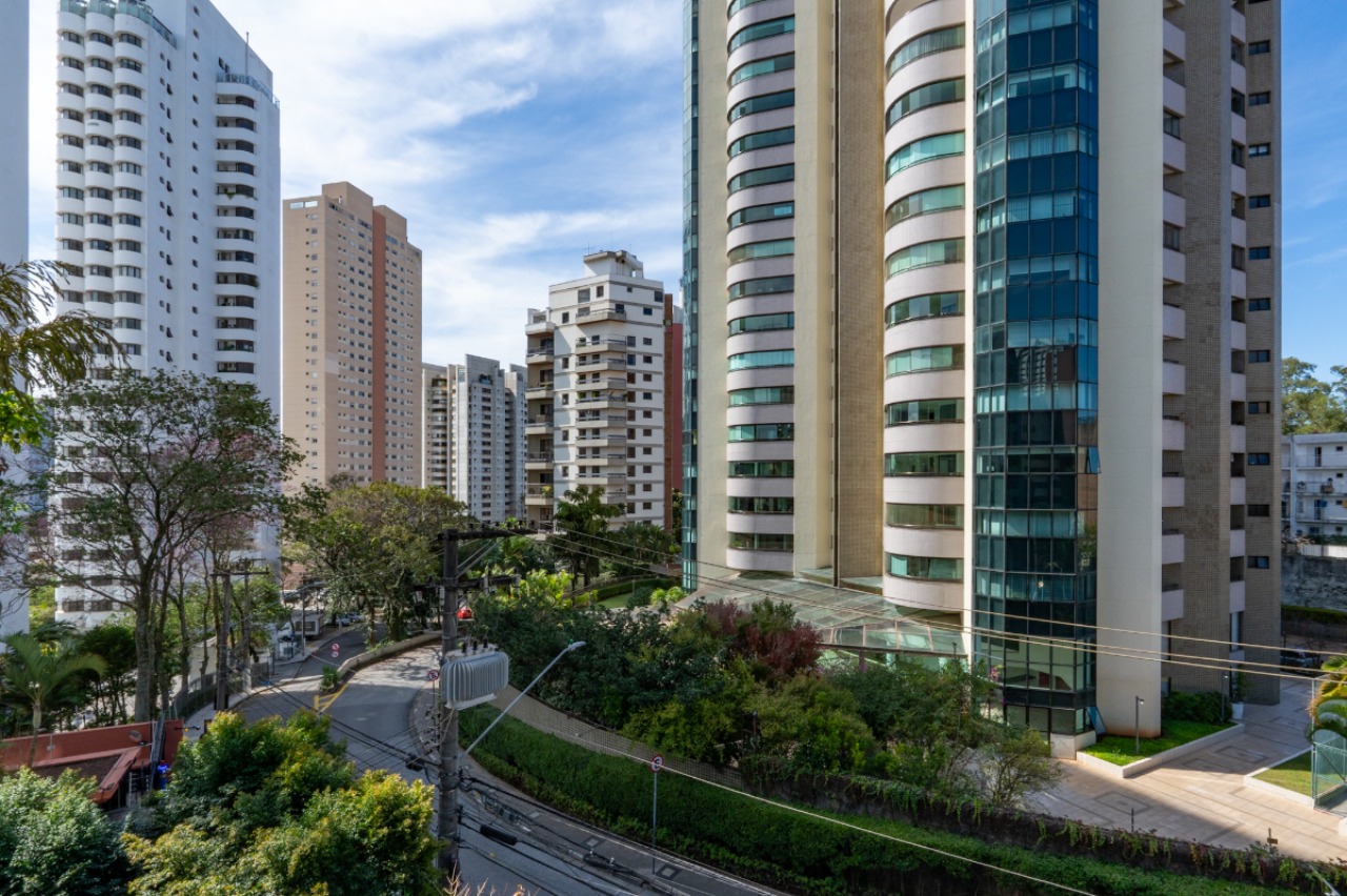 Apartamento, 3 quartos, 140 m² - Foto 8