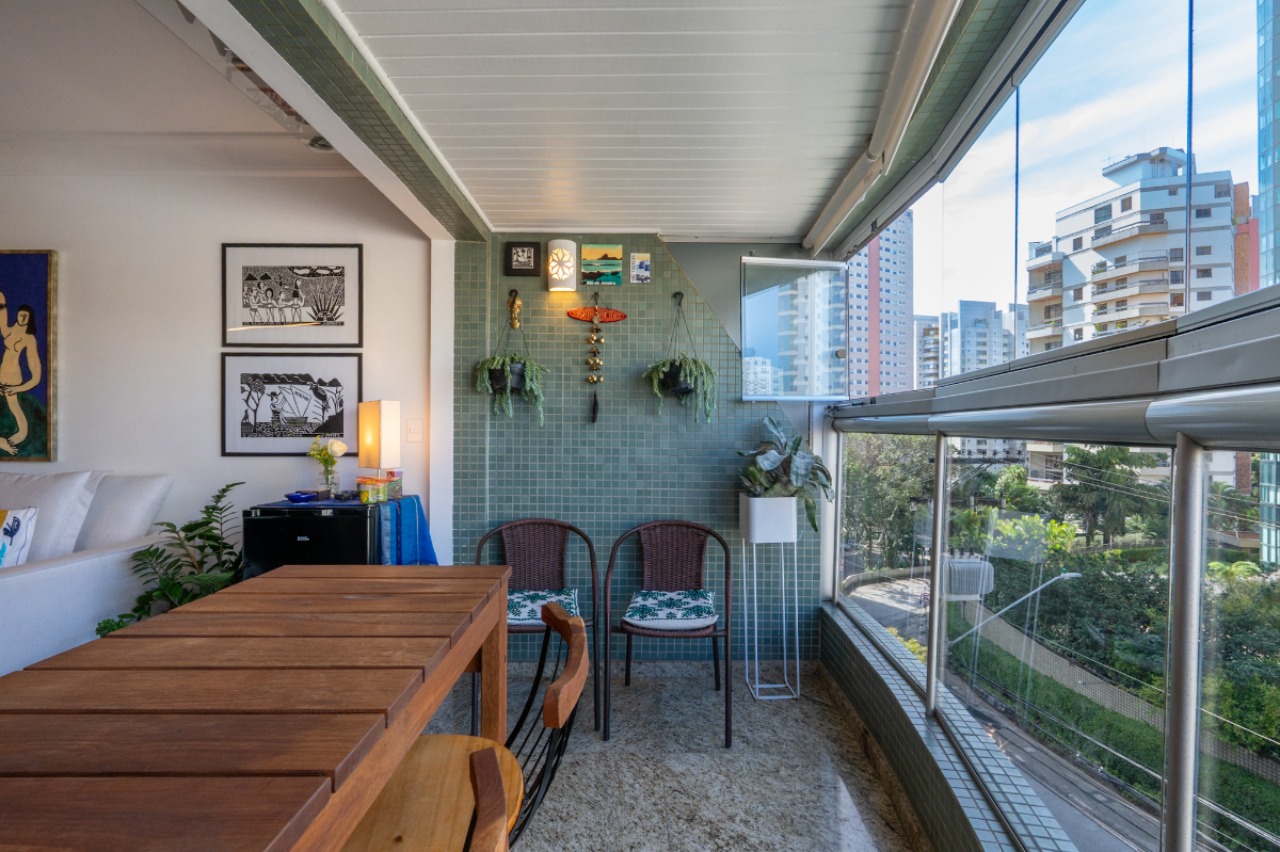 Apartamento, 3 quartos, 140 m² - Foto 1