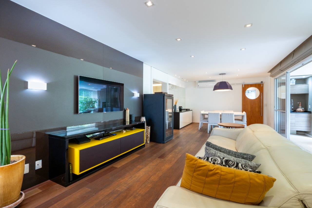 Apartamento, 3 quartos, 170 m² - Foto 2