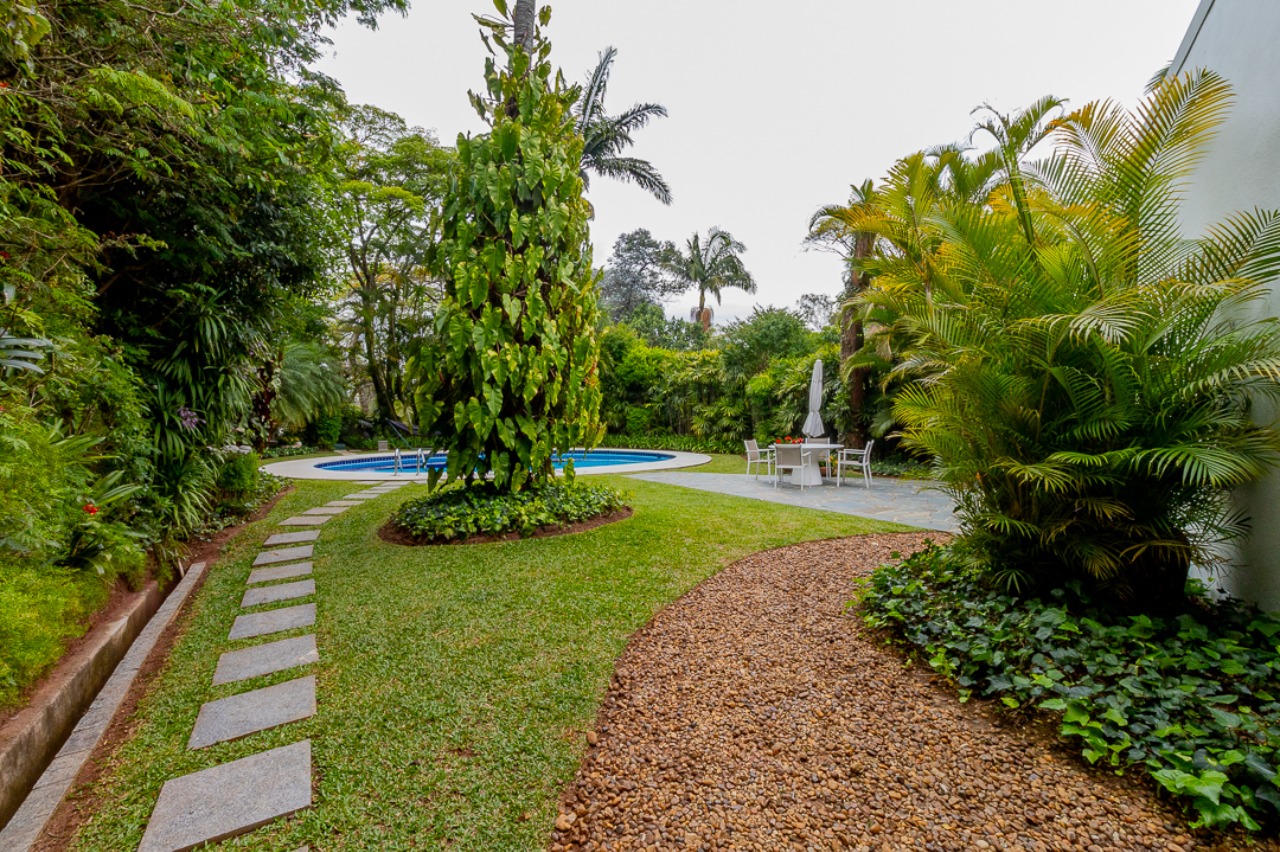 Casa, 4 quartos, 430 m² - Foto 2