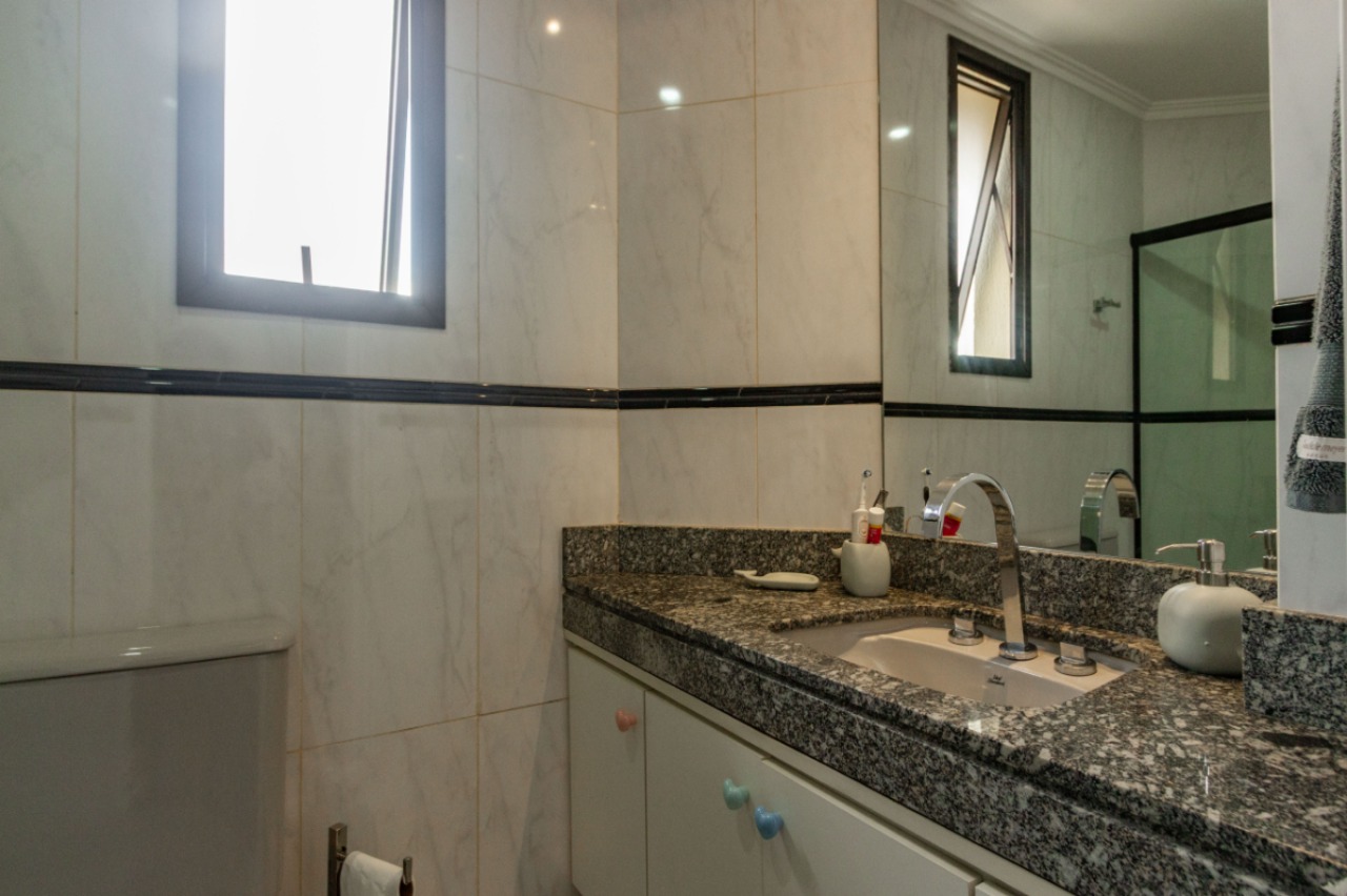 Apartamento, 3 quartos, 210 m² - Foto 28
