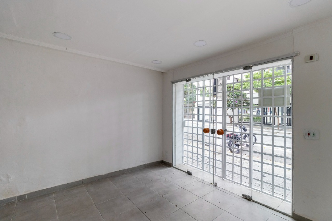 Prédio Inteiro, 140 m² - Foto 2