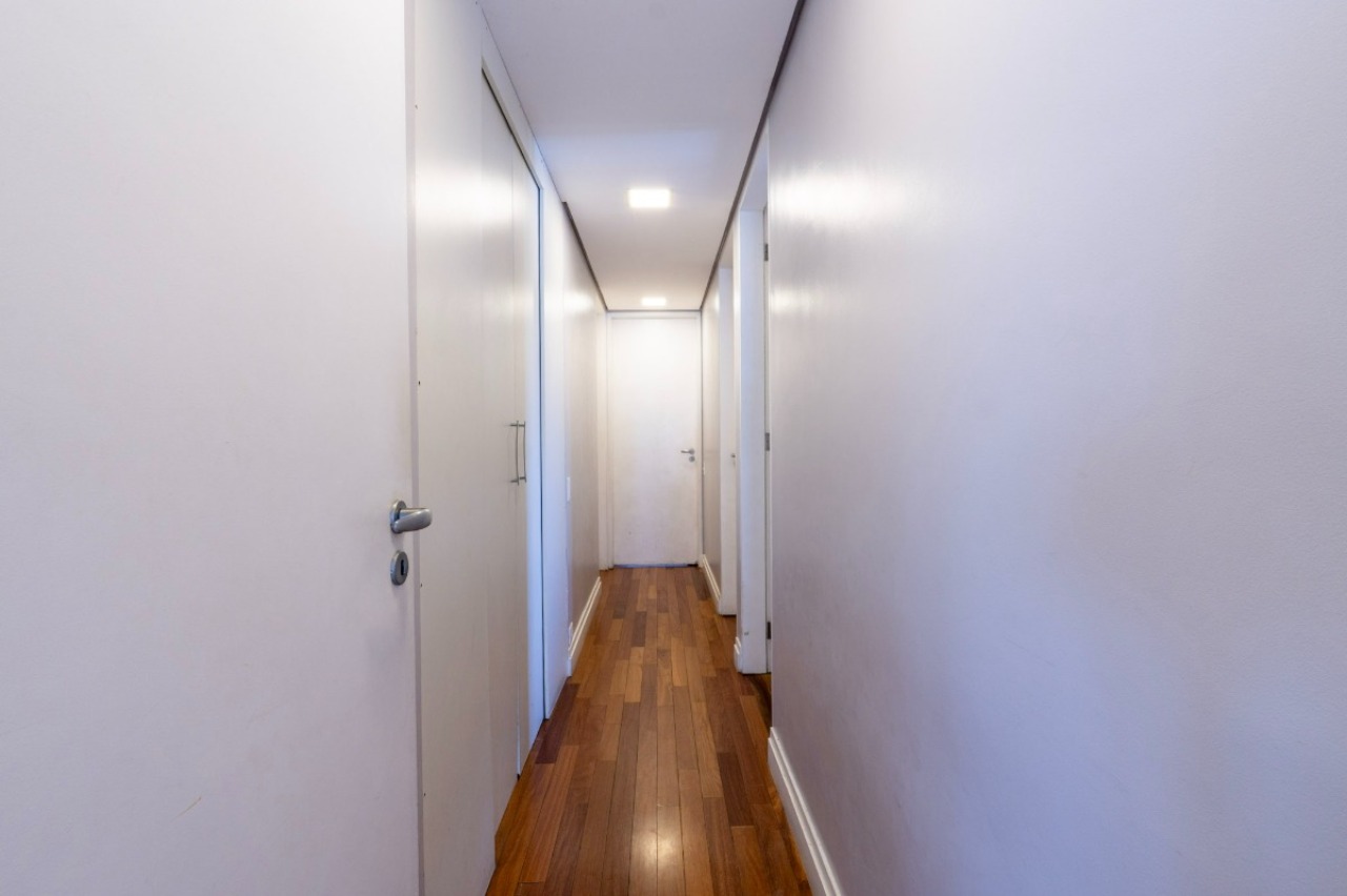 Apartamento, 4 quartos, 210 m² - Foto 25