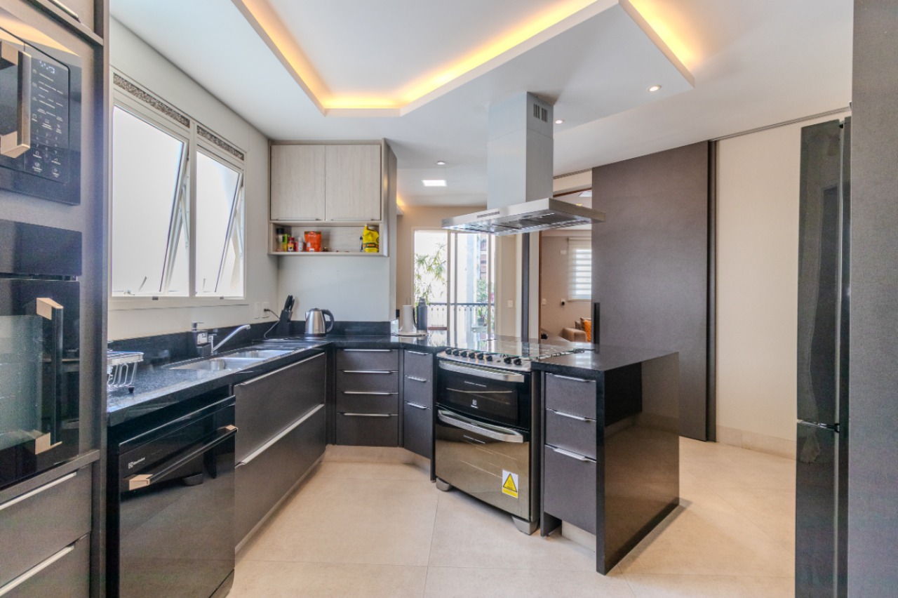 Apartamento, 4 quartos, 260 m² - Foto 11