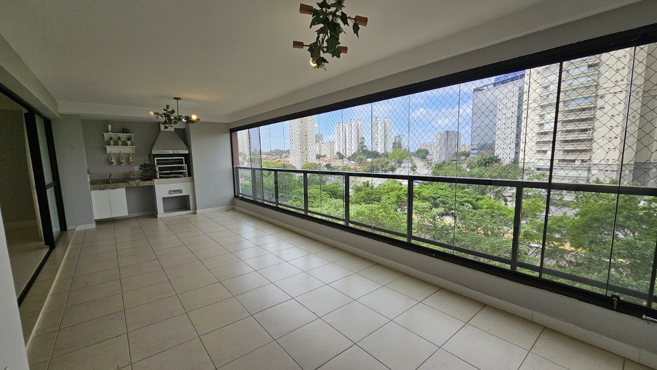Apartamento, 3 quartos, 210 m² - Foto 1