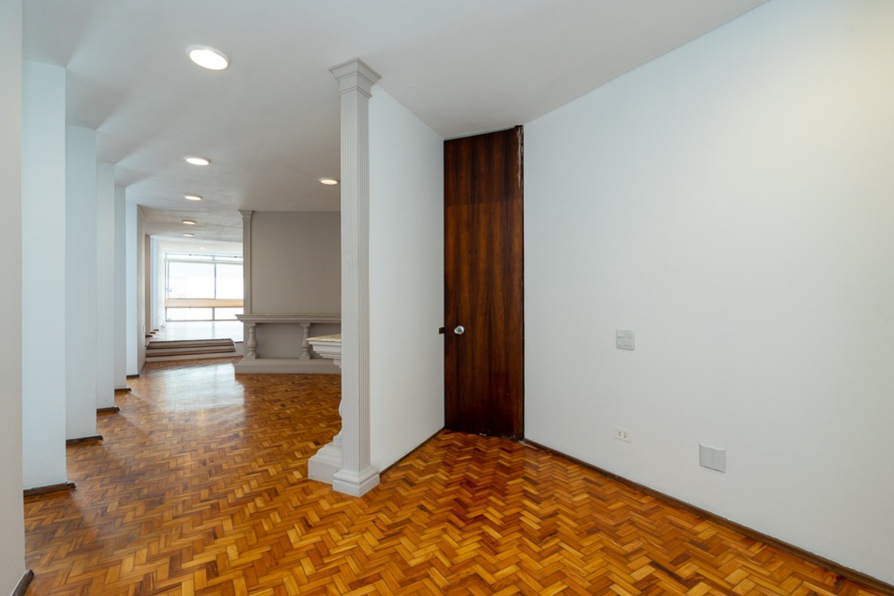 Apartamento, 3 quartos, 200 m² - Foto 12