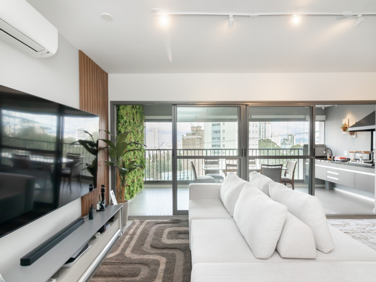 Apartamento, 3 quartos, 140 m² - Foto 4