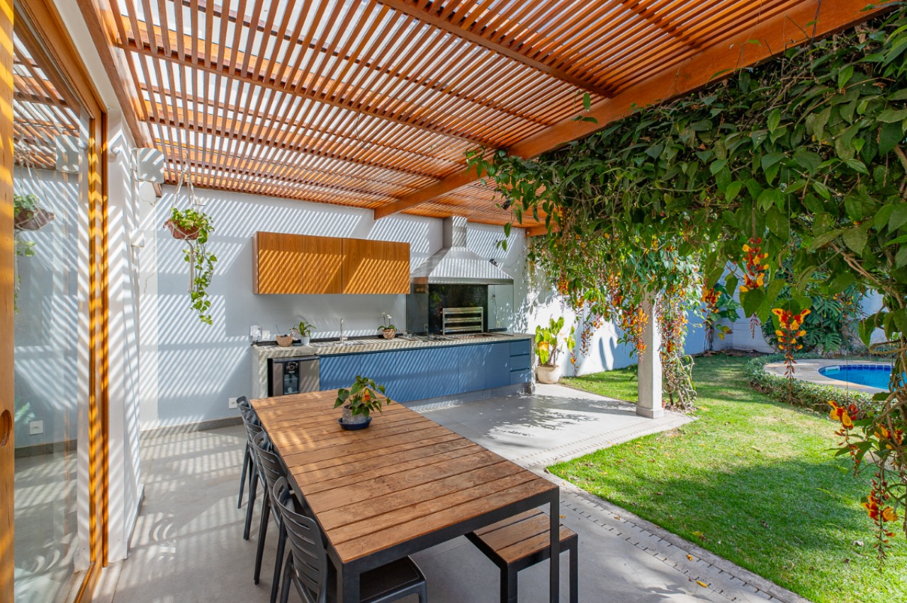 Casa, 3 quartos, 260 m² - Foto 1