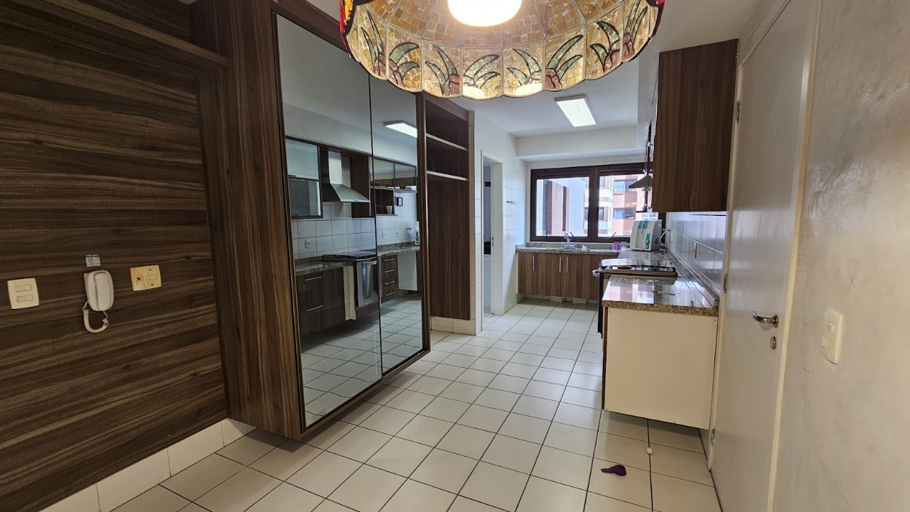 Apartamento, 3 quartos, 210 m² - Foto 13