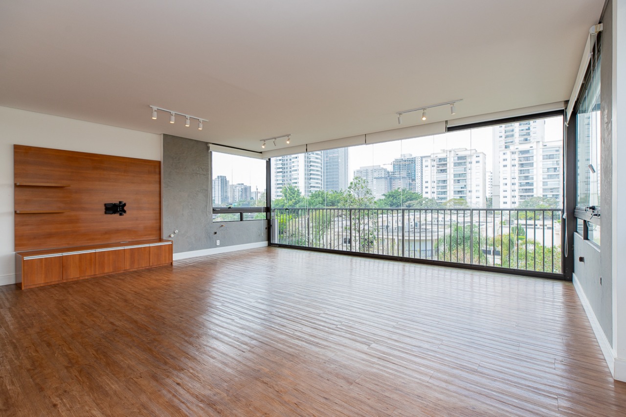Apartamento, 3 quartos, 160 m² - Foto 1