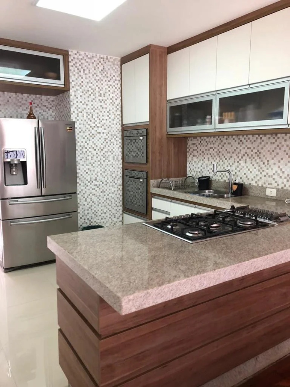Casa, 3 quartos, 250 m² - Foto 2
