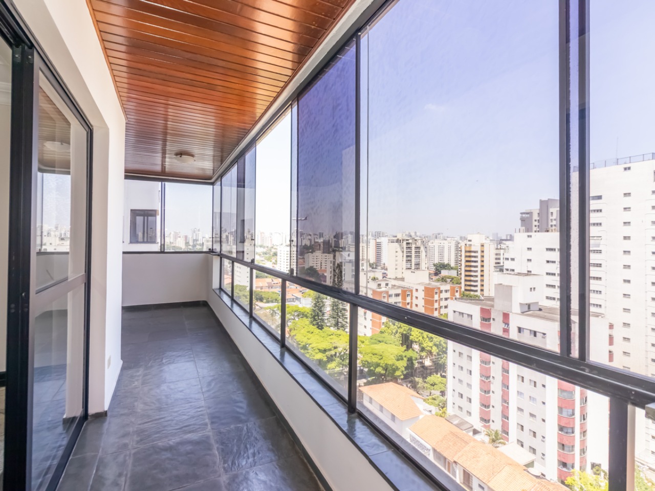 Apartamento, 3 quartos, 250 m² - Foto 11