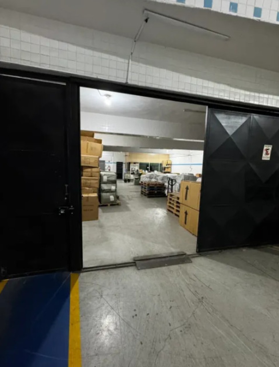 Prédio Inteiro - Foto 16