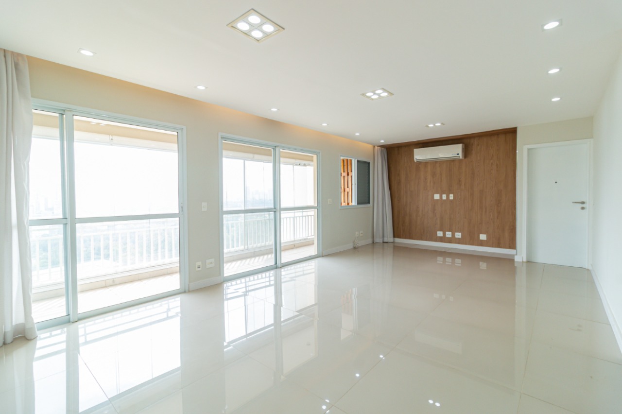 Apartamento, 3 quartos, 150 m² - Foto 2
