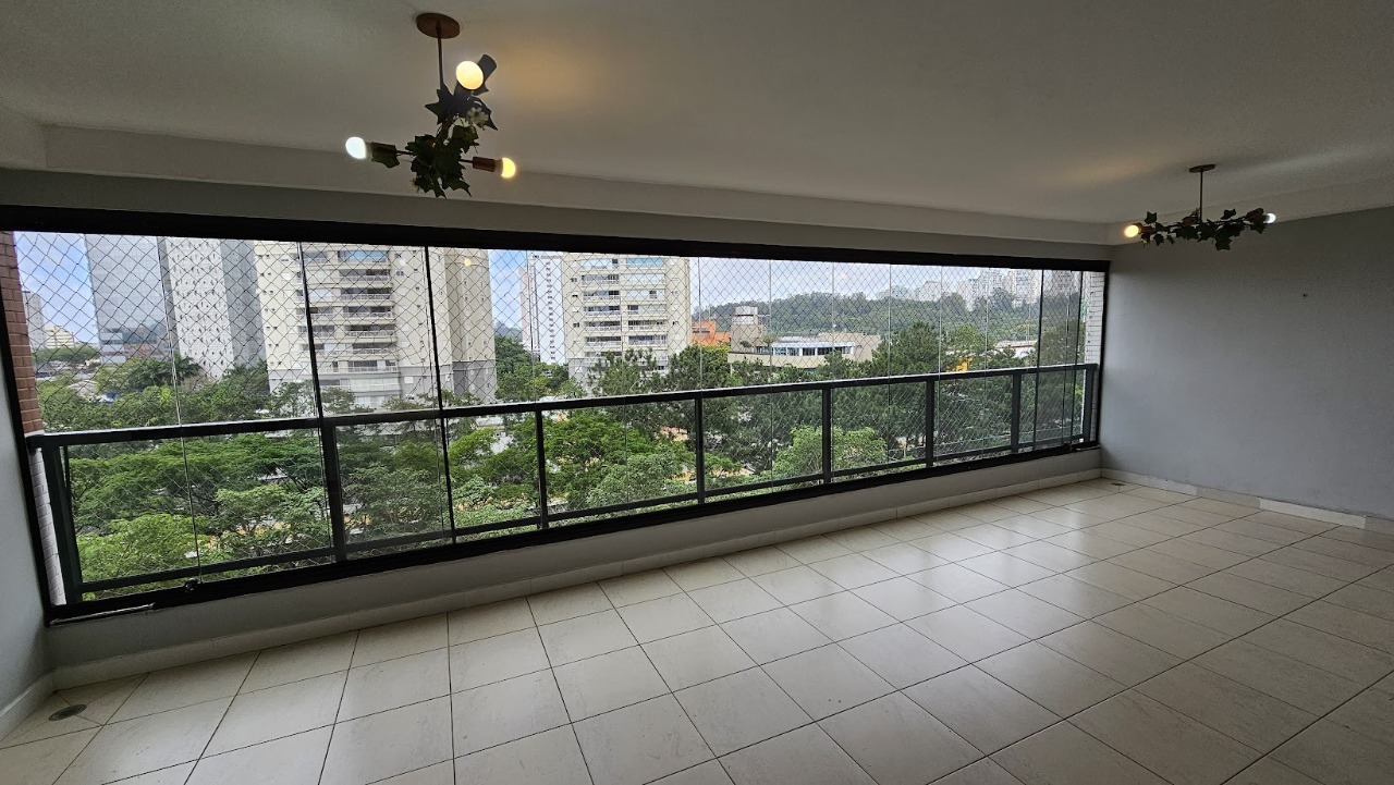 Apartamento, 3 quartos, 210 m² - Foto 2
