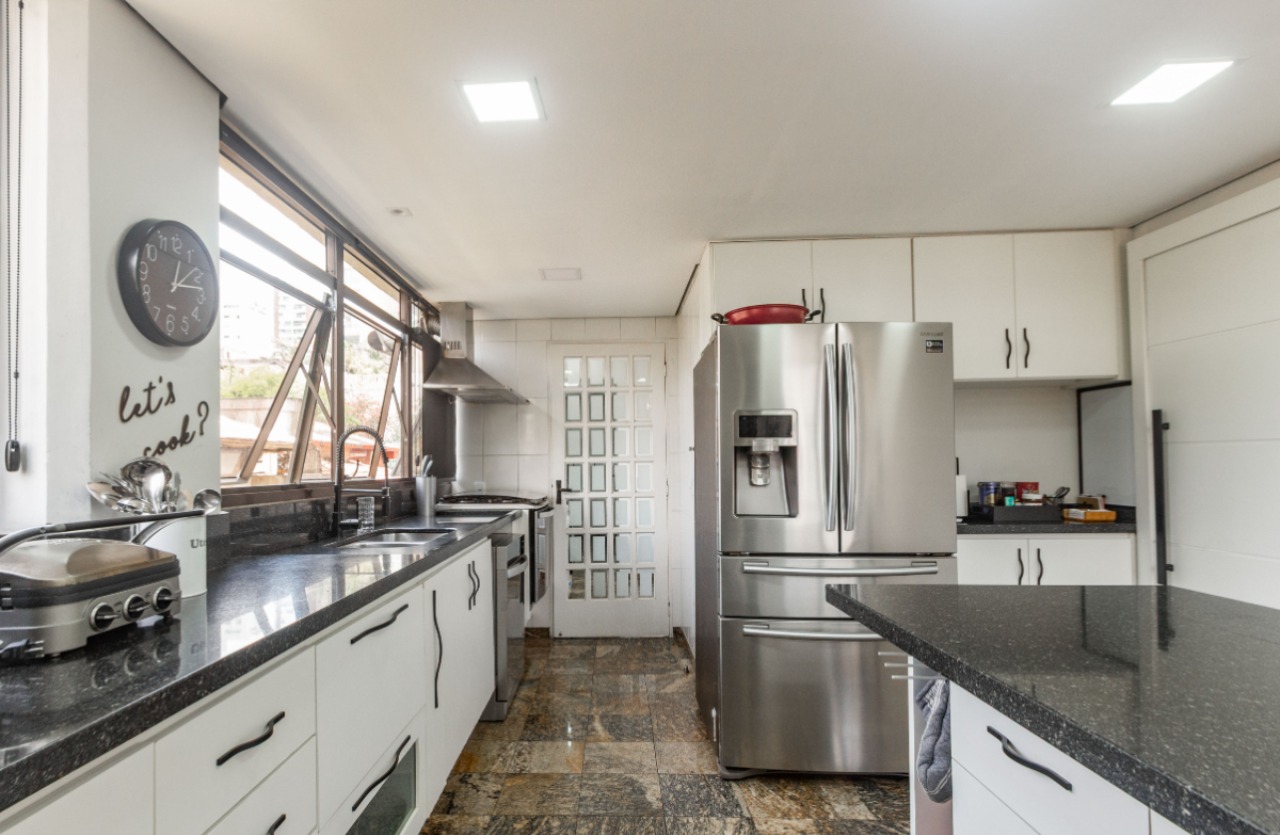Apartamento, 3 quartos, 210 m² - Foto 12