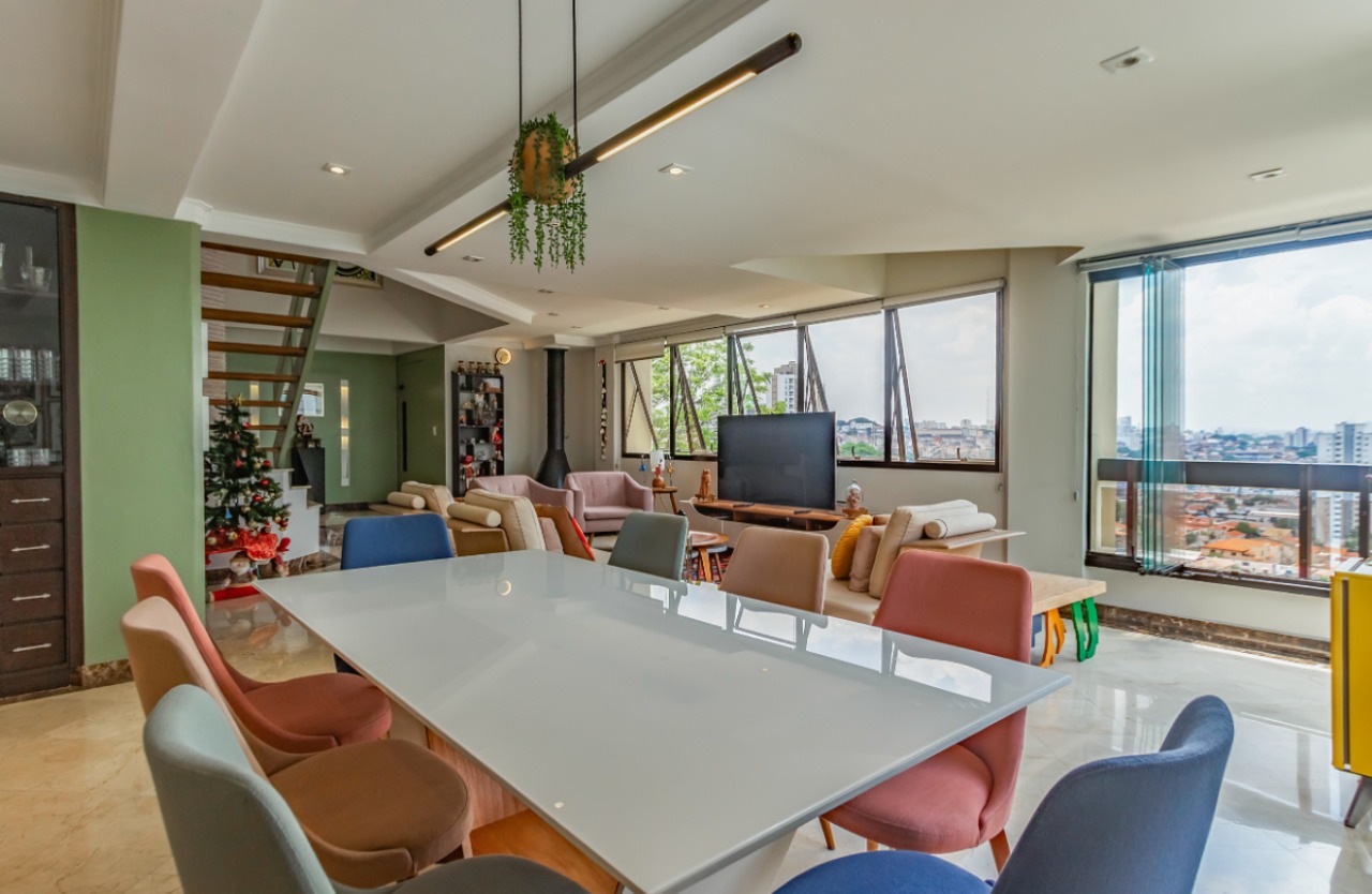 Apartamento, 3 quartos, 210 m² - Foto 1
