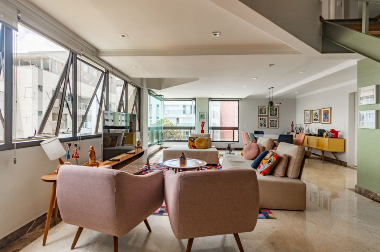 Apartamento, 3 quartos, 210 m² - Foto 2