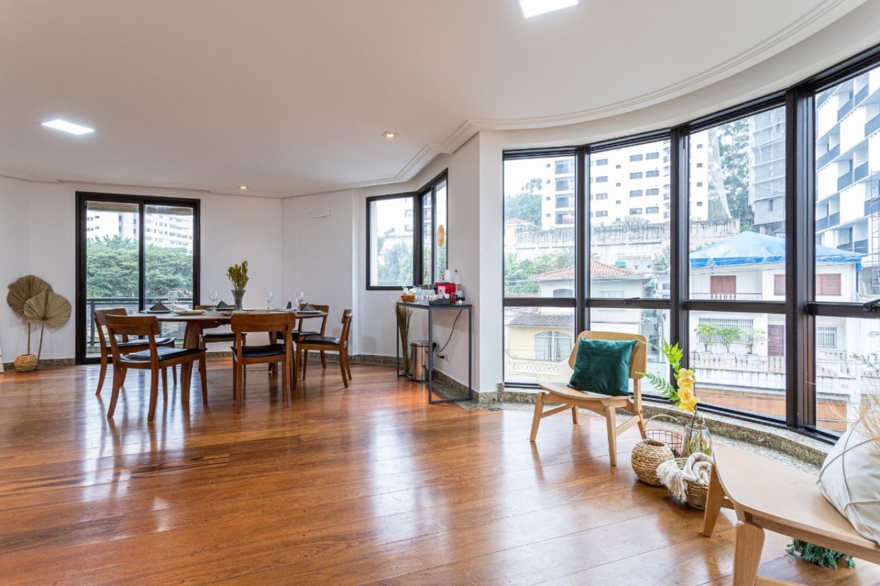 Apartamento, 3 quartos, 170 m² - Foto 1