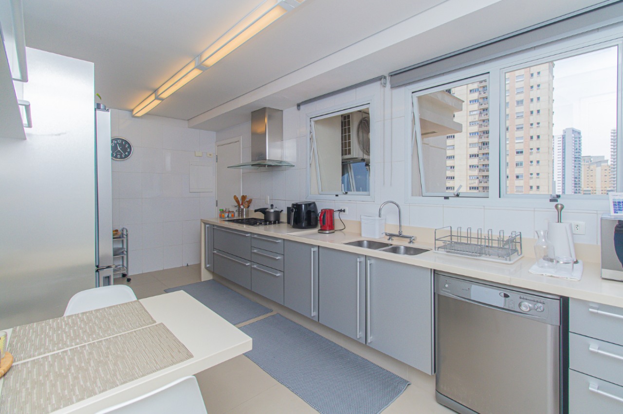 Apartamento, 3 quartos, 230 m² - Foto 16