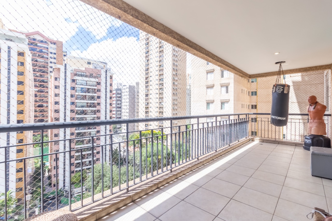 Apartamento, 3 quartos, 170 m² - Foto 1