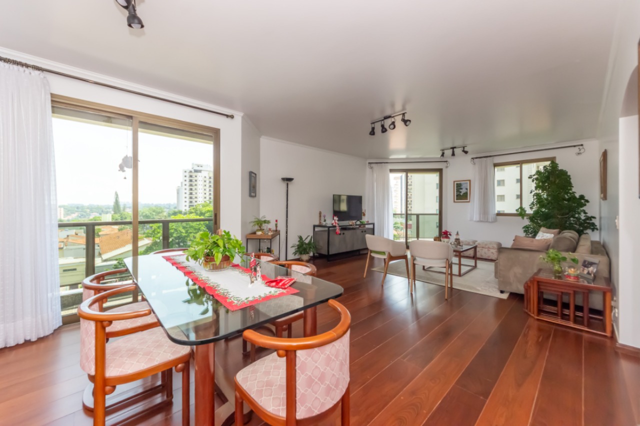 Apartamento, 3 quartos, 161 m² - Foto 2