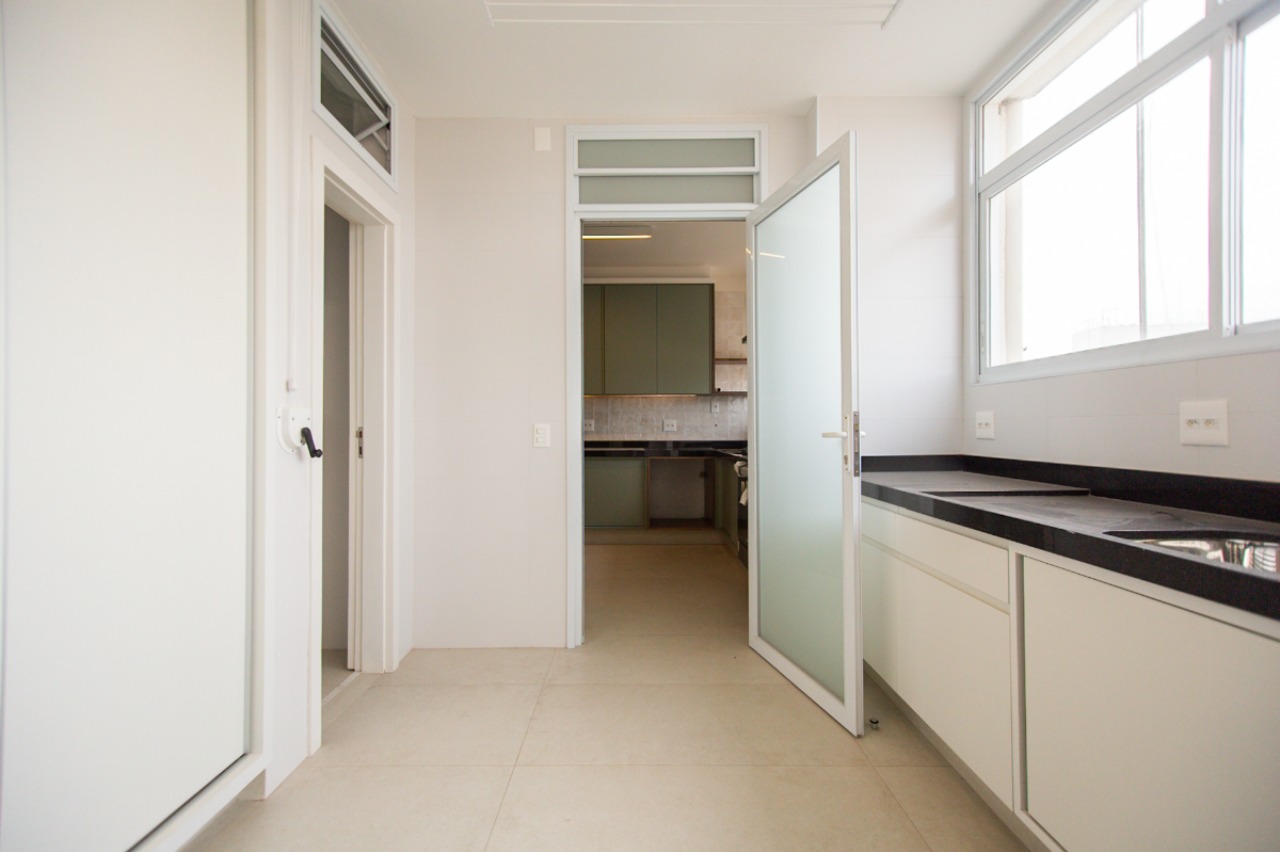 Apartamento, 3 quartos, 270 m² - Foto 33