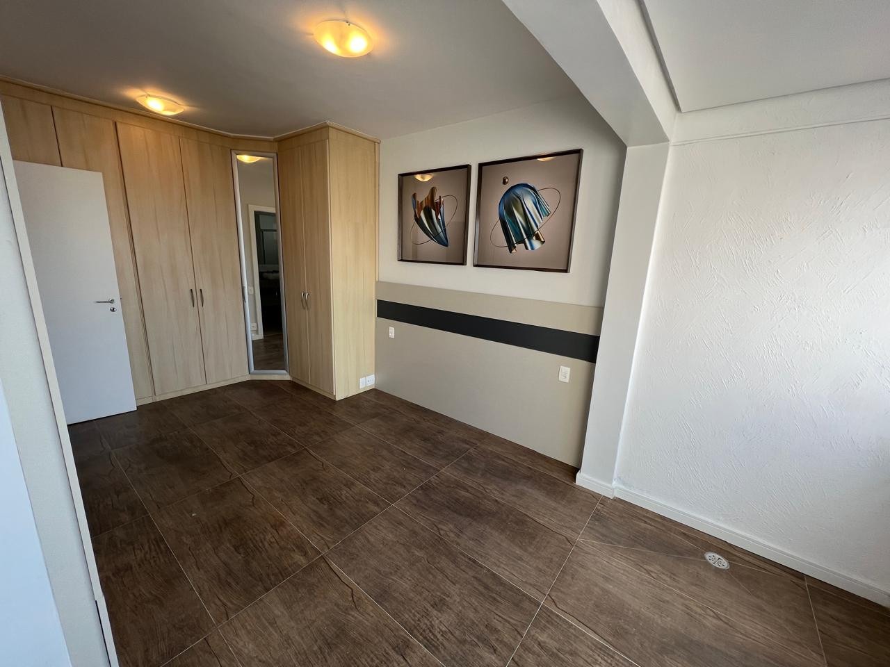 Cobertura, 3 quartos, 210 m² - Foto 2
