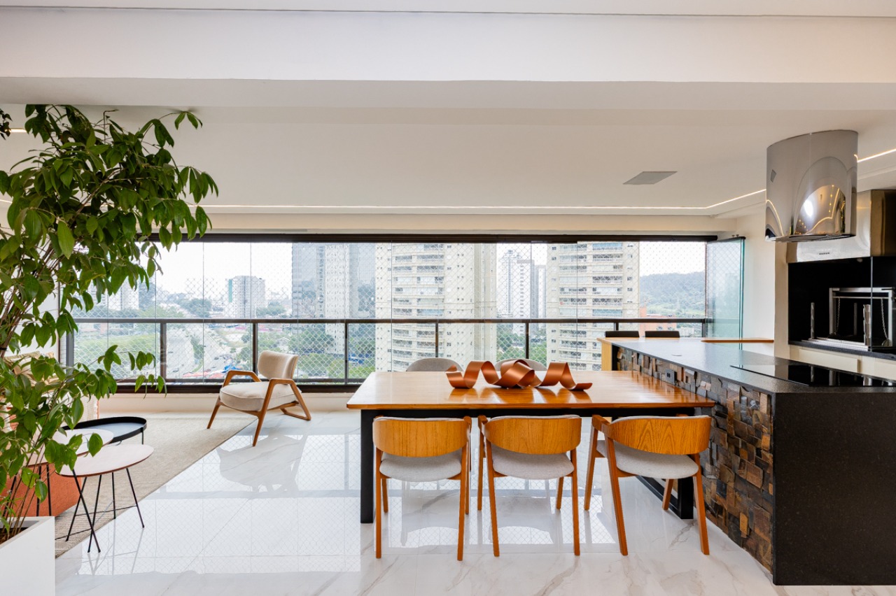Apartamento, 3 quartos, 210 m² - Foto 2