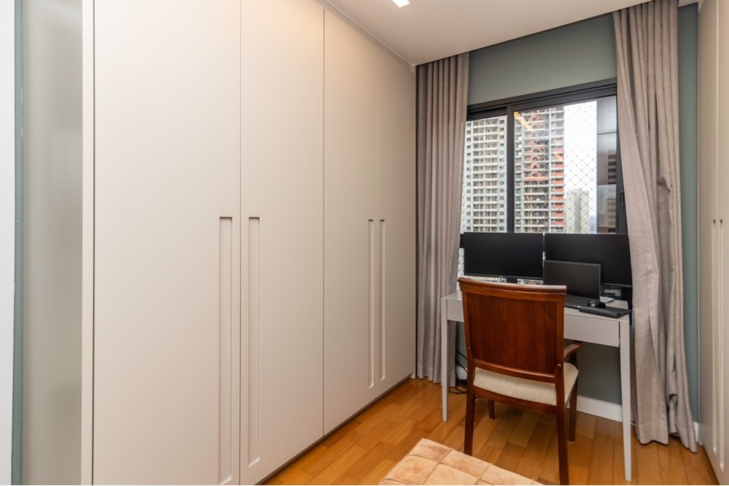 Apartamento, 3 quartos, 145 m² - Foto 6