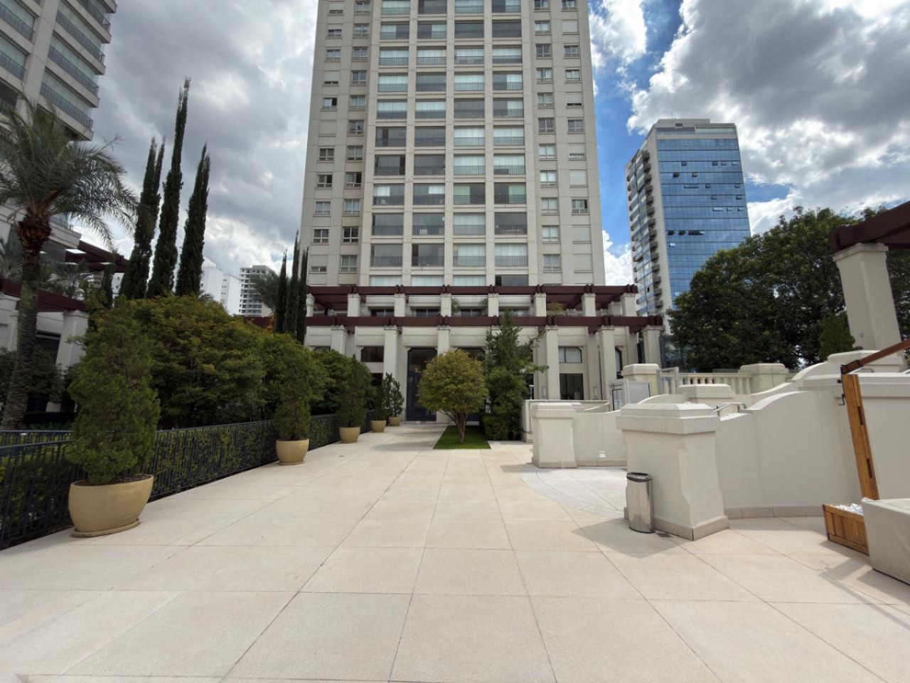 Apartamento, 3 quartos, 220 m² - Foto 81