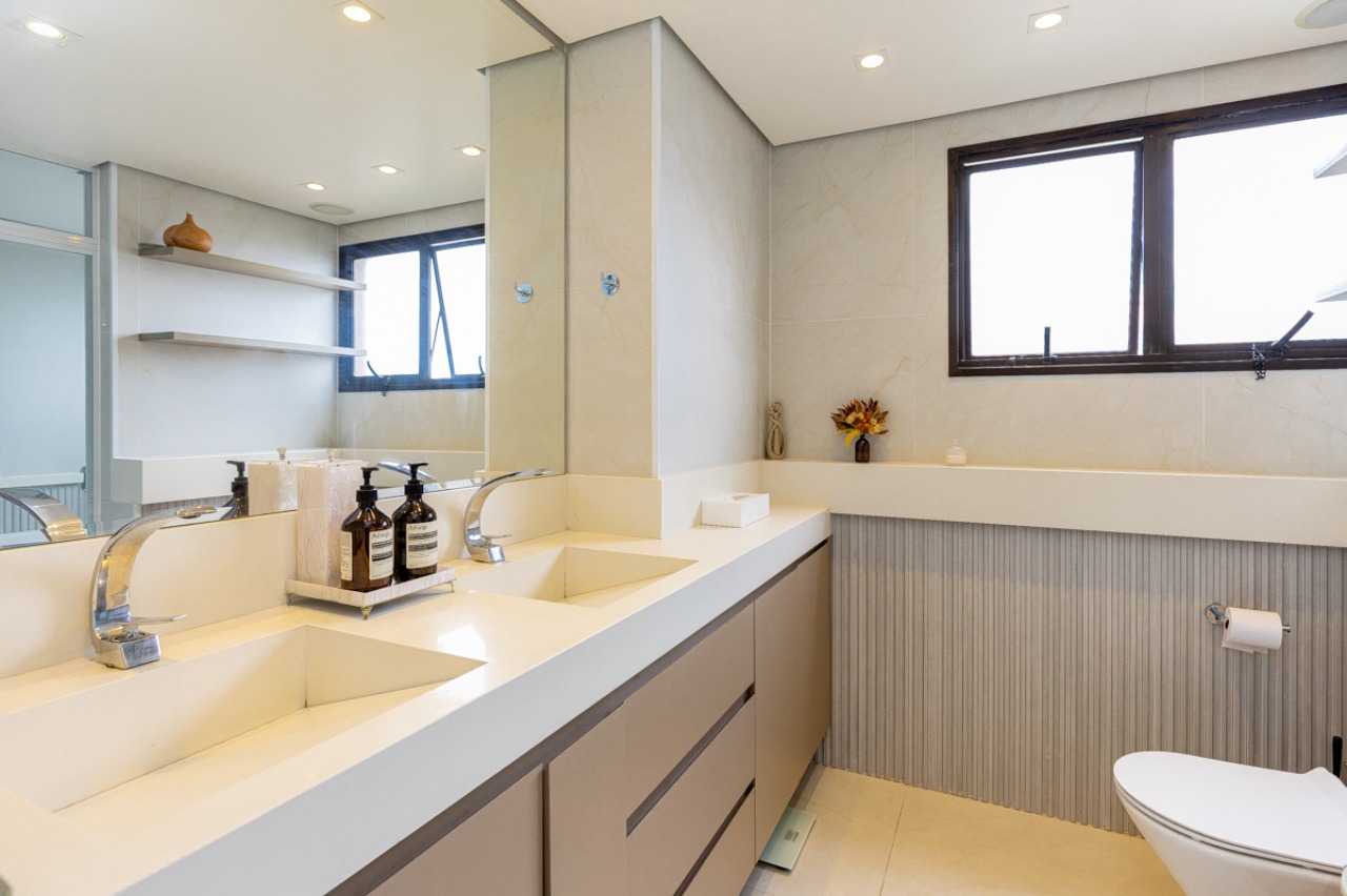 Apartamento, 3 quartos, 210 m² - Foto 35
