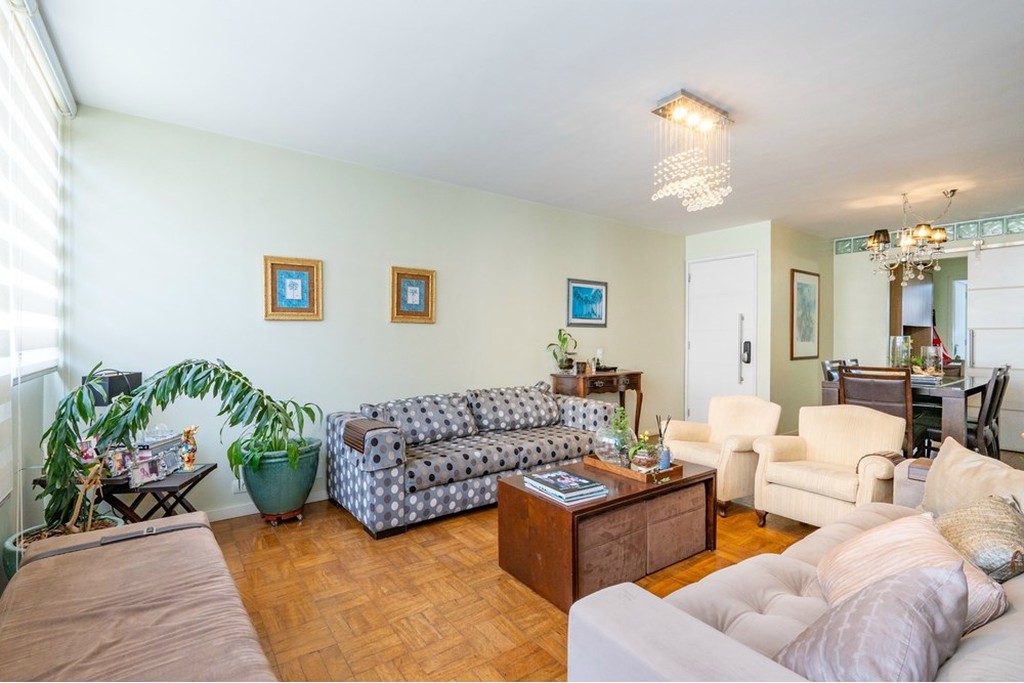 Apartamento, 3 quartos, 137 m² - Foto 2