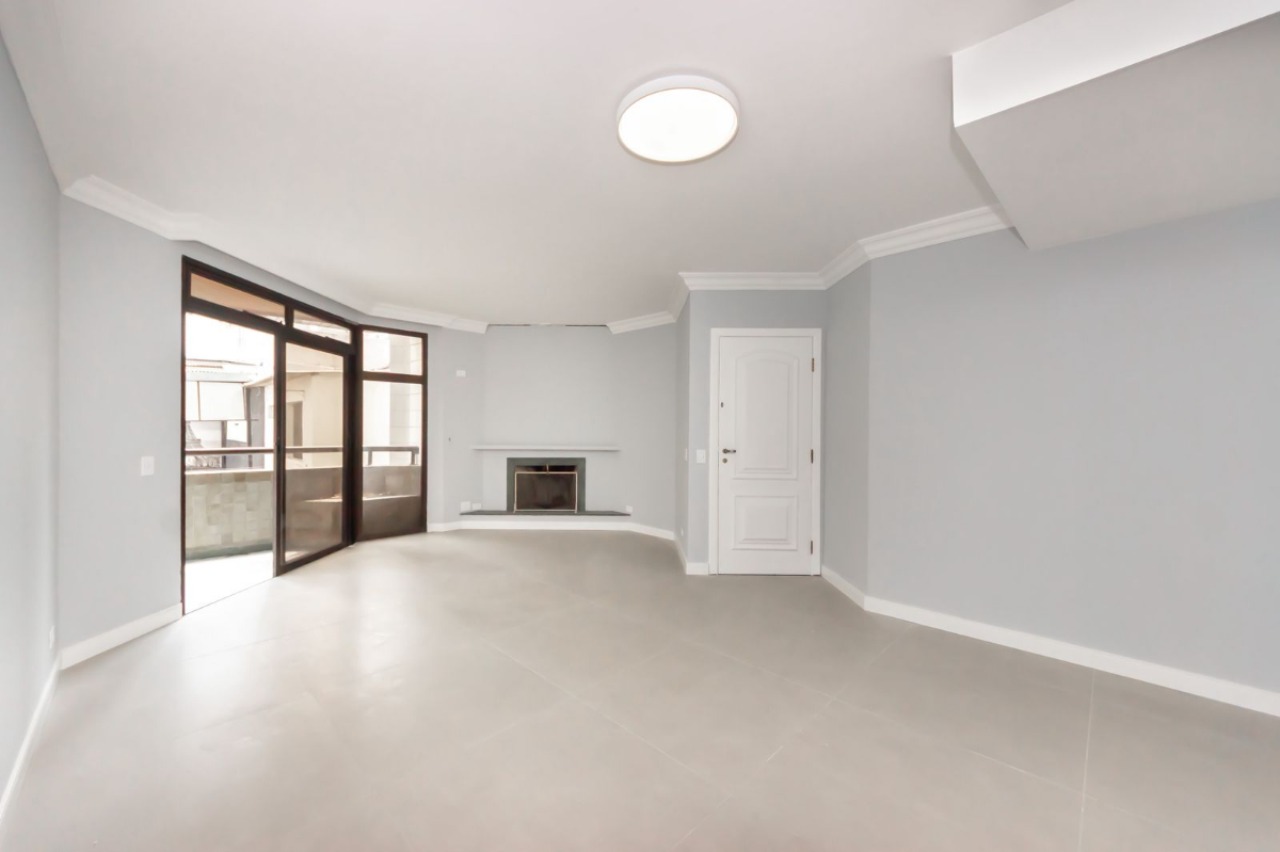 Apartamento, 3 quartos, 130 m² - Foto 1